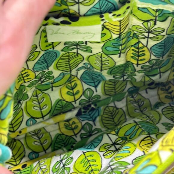 Vera Bradley | “Limes Up” Green Crossbody Women’s Shoulder Bag - Picture 11 of 15